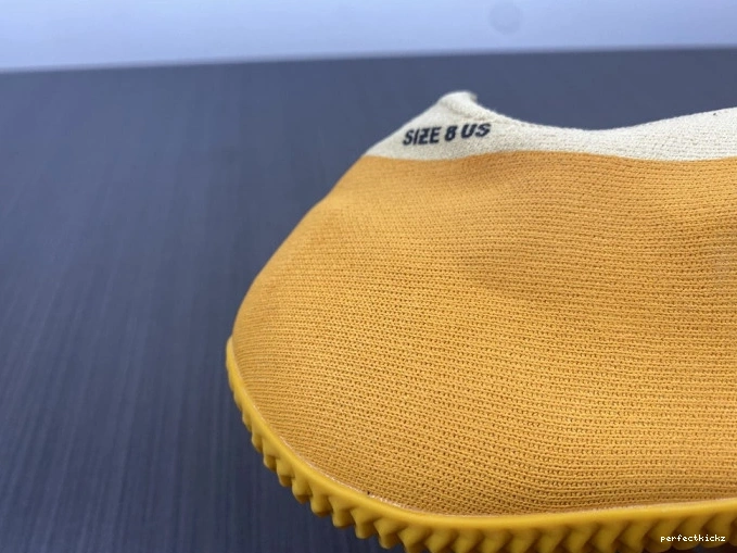 GW5353 Adidas Yeezy Sulfur Knit RNR 0811